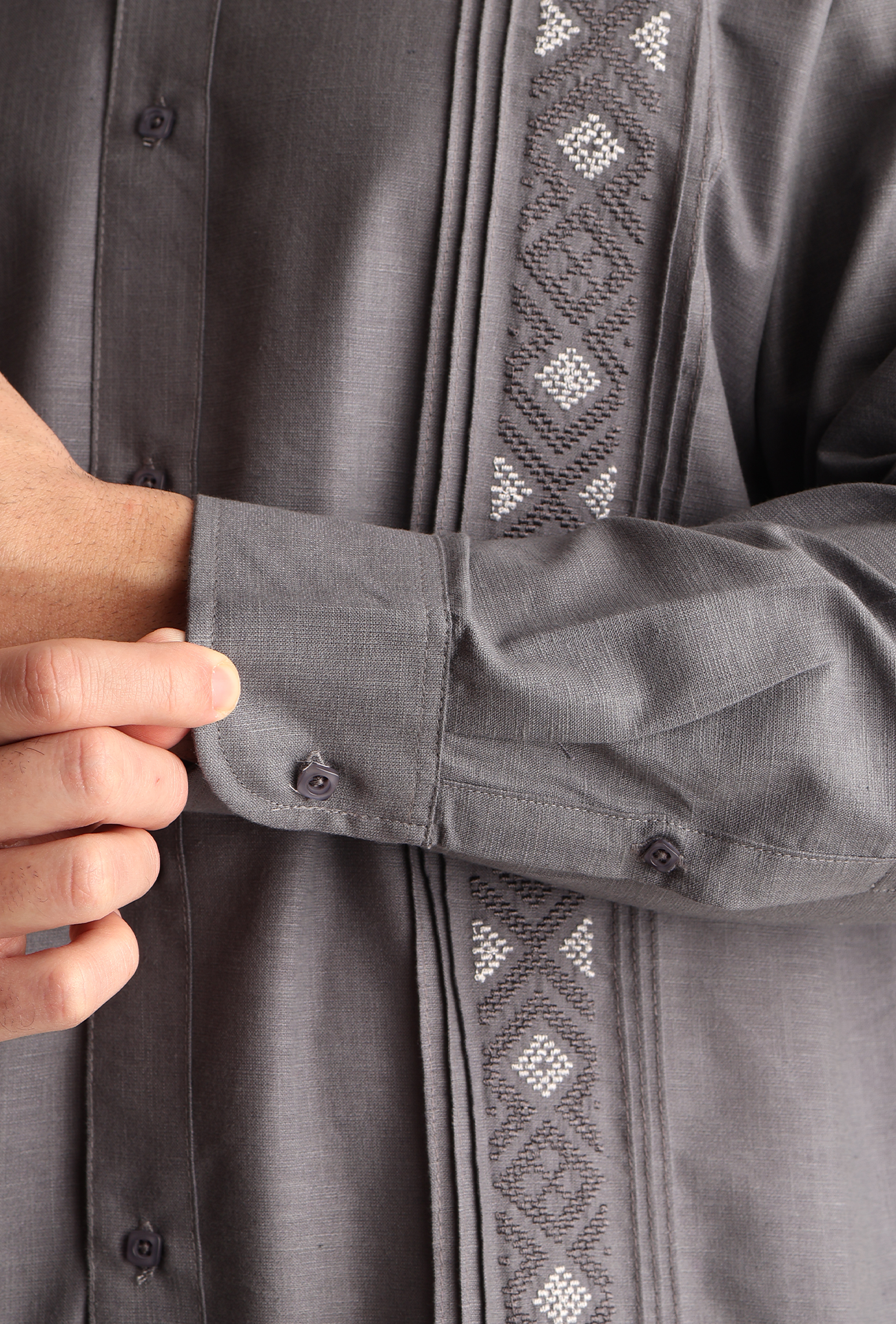 Camisa Guayabera Manga Larga Corte Clásico Bordado Para Hombre