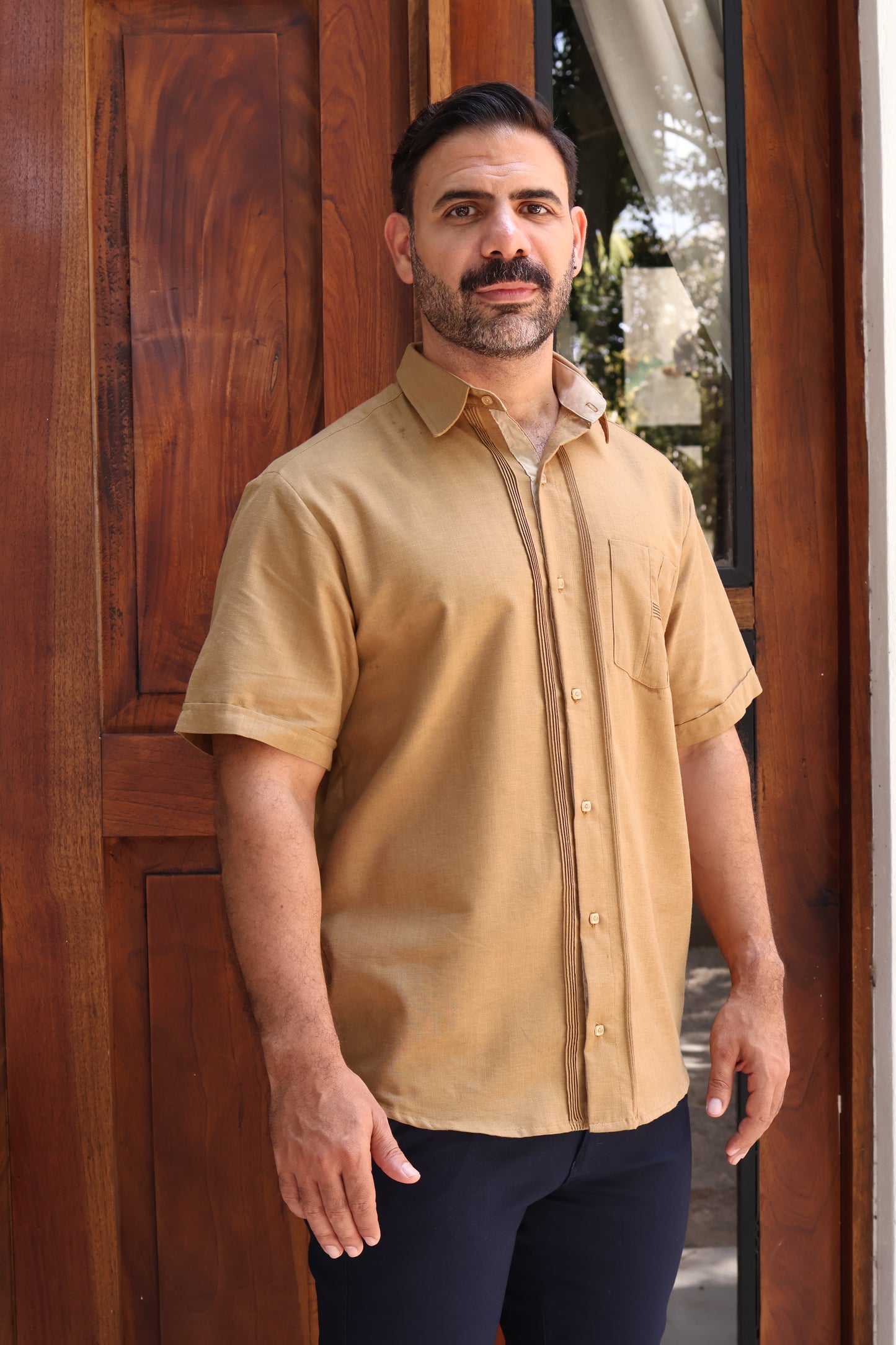 Guayabera Manga Corta De Algodón Corte Clasico Para Caballlero