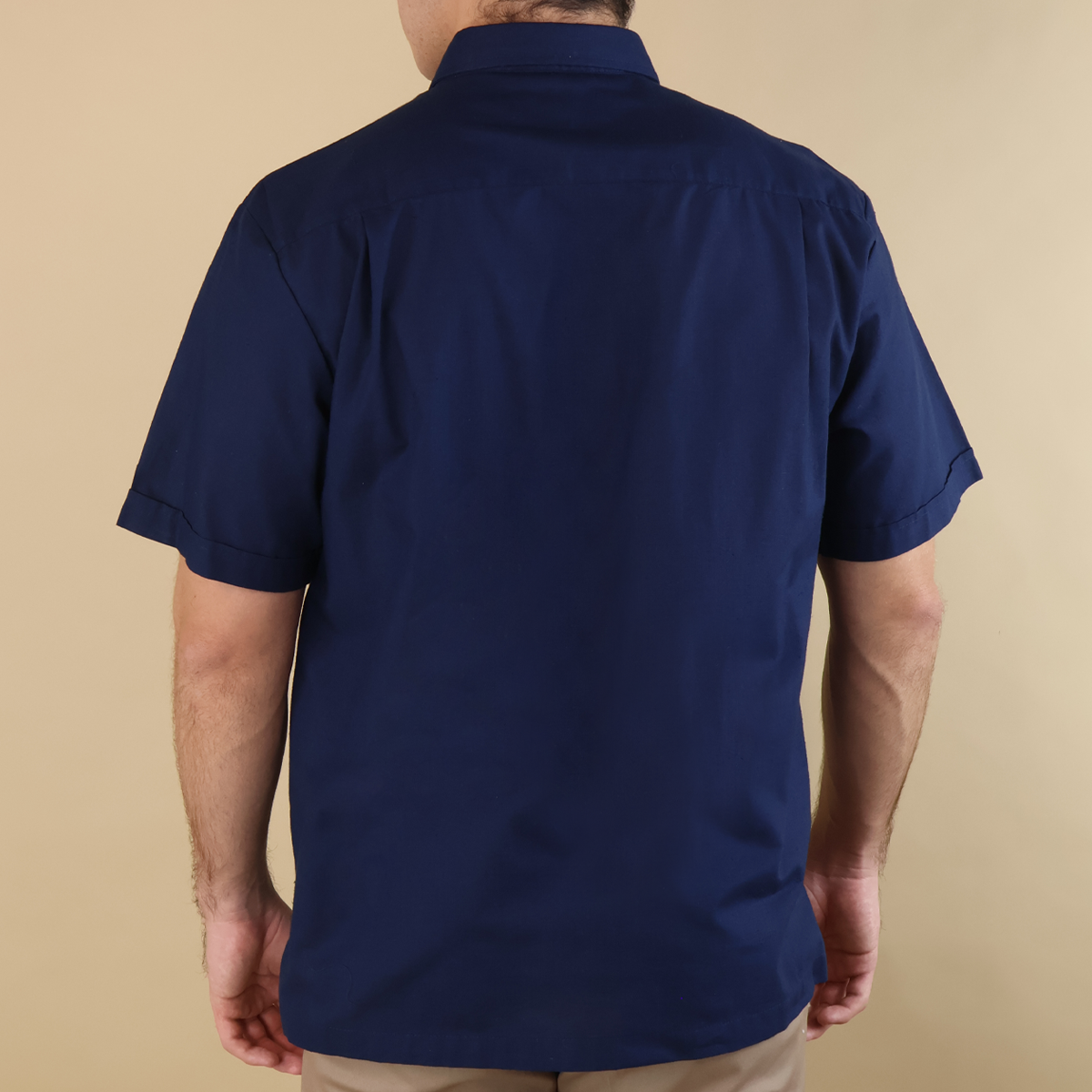 Camisa Tipo Guayabera Azul Marino con Bordado y Alforzas para Hombre